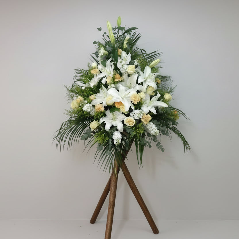 Sympathy basket 百合帛事花籃